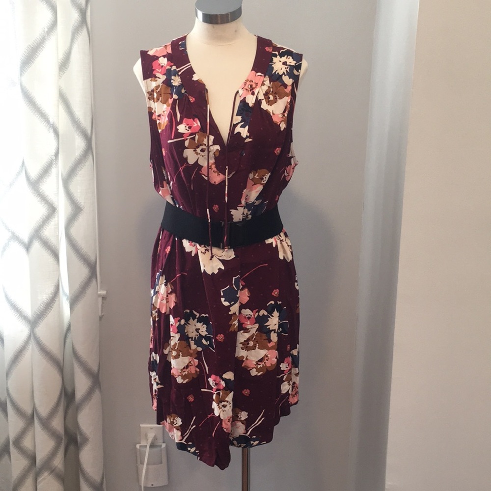 Gorgeous Floral midi dress